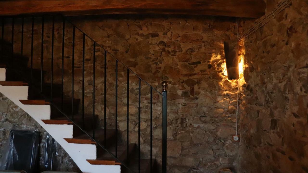 La Caseta Vella Falset Buitenkant foto